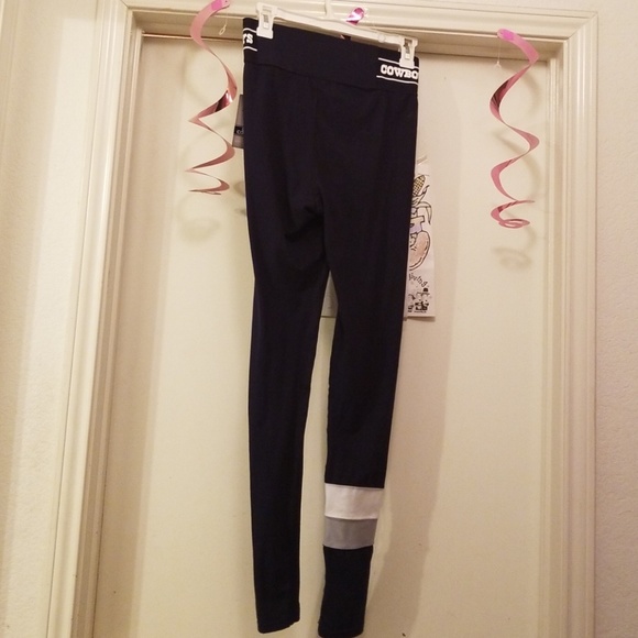 Tight - Picture 2 of 4